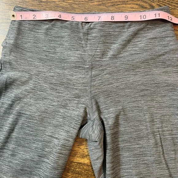 New Balance Women's Leggings - Picture 4 of 6